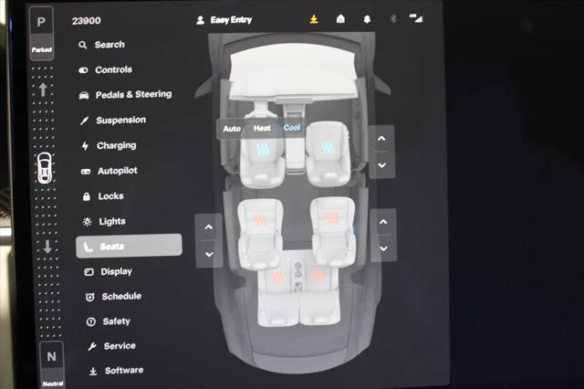 2022 Tesla Model X Plaid Tri Motor All-Wheel Drive