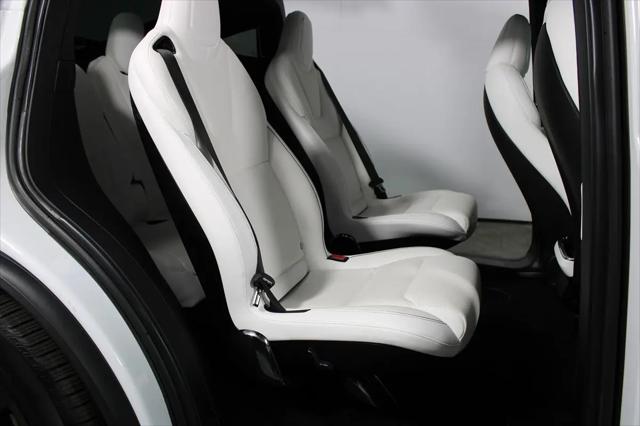 2022 Tesla Model X Plaid Tri Motor All-Wheel Drive