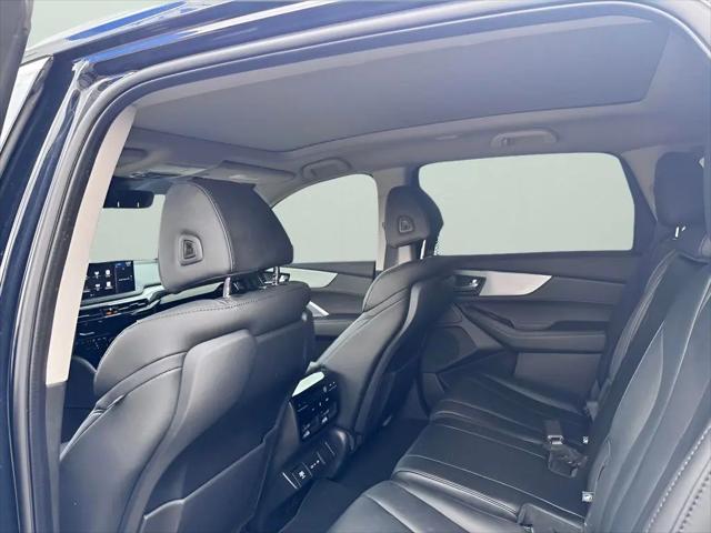 2025 Acura MDX Standard