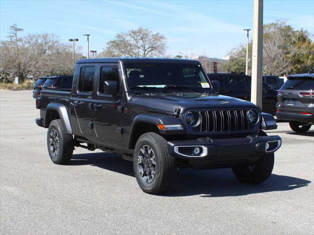 2026 Jeep Gladiator GLADIATOR SAHARA 4X4