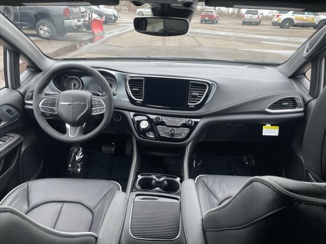 2026 Chrysler Pacifica PACIFICA LIMITED AWD