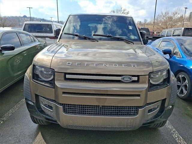 2024 Land Rover Defender 110 P400 X-Dynamic SE