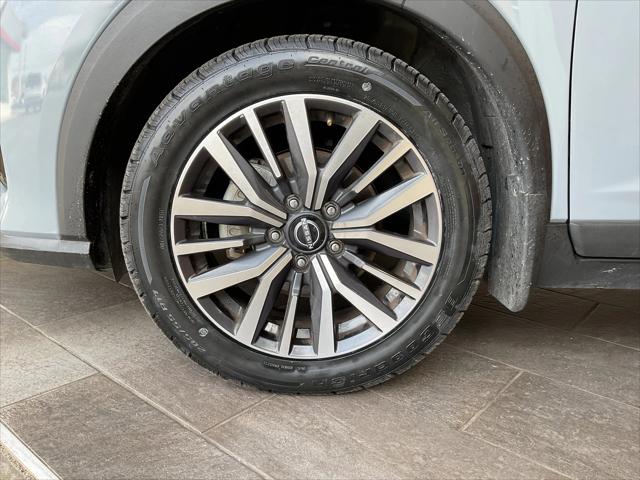 2022 Nissan Kicks SV Xtronic CVT