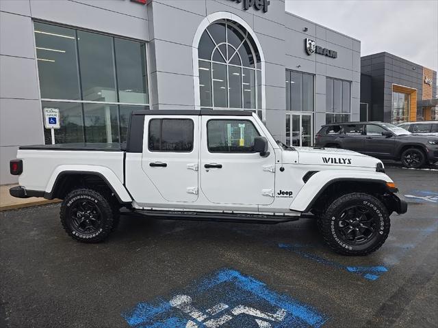 2022 Jeep Gladiator Willys 4x4 2022 Jeep Gladiator Willys 4x4
