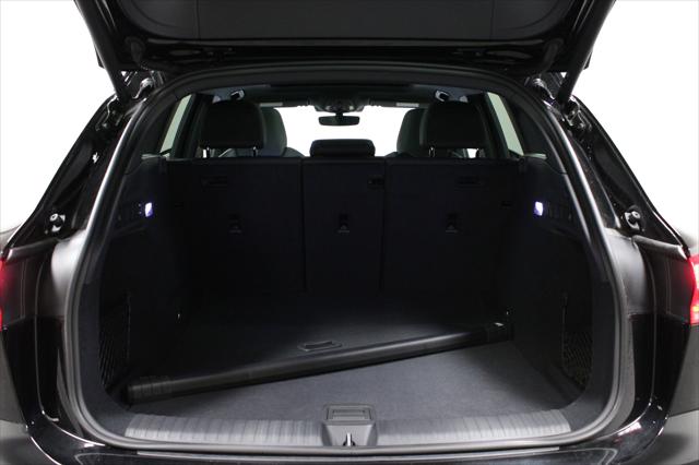 2025 Audi SQ6 e-tron Prestige quattro