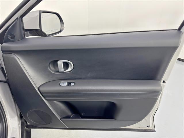 2023 Hyundai IONIQ 5 SE