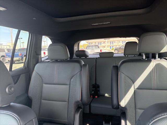 2026 GMC Acadia AT4 AWD