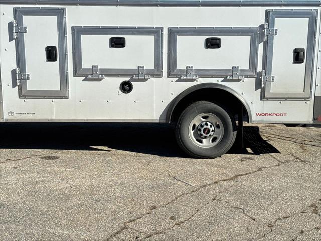 2026 GMC Savana Cutaway Work Van