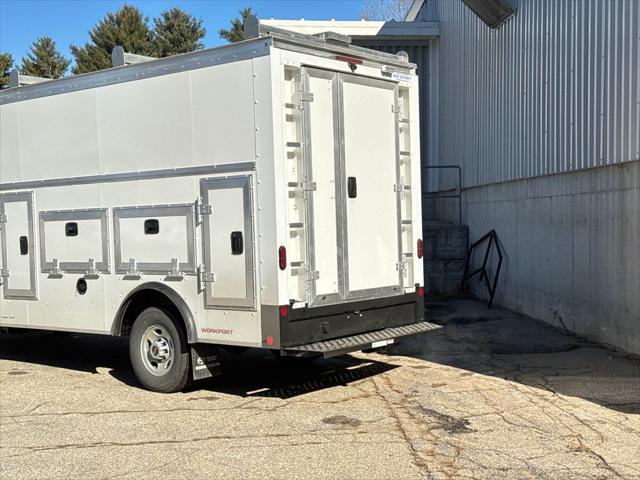 2026 GMC Savana Cutaway Work Van