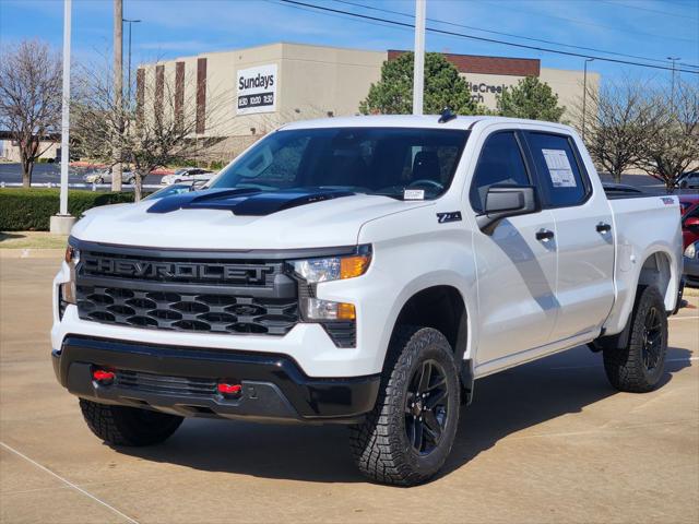 2026 Chevrolet Silverado 1500 4WD Crew Cab Short Bed Custom Trail Boss