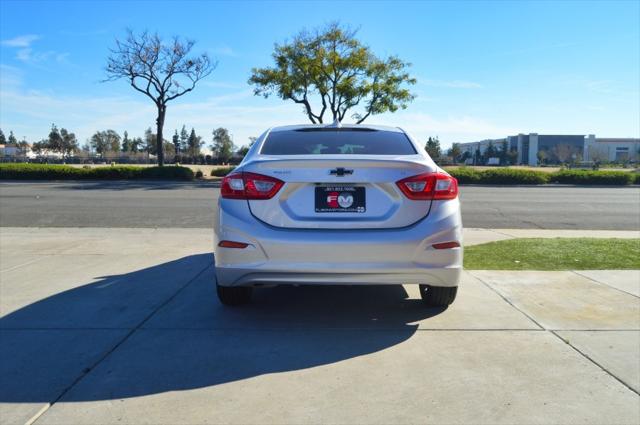 2017 Chevrolet Cruze LT Auto