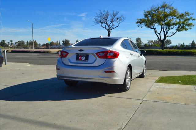 2017 Chevrolet Cruze LT Auto