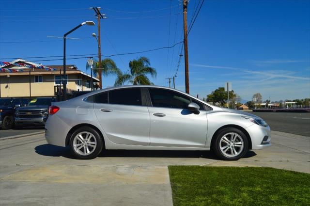 2017 Chevrolet Cruze LT Auto