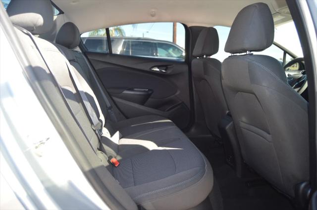 2017 Chevrolet Cruze LT Auto
