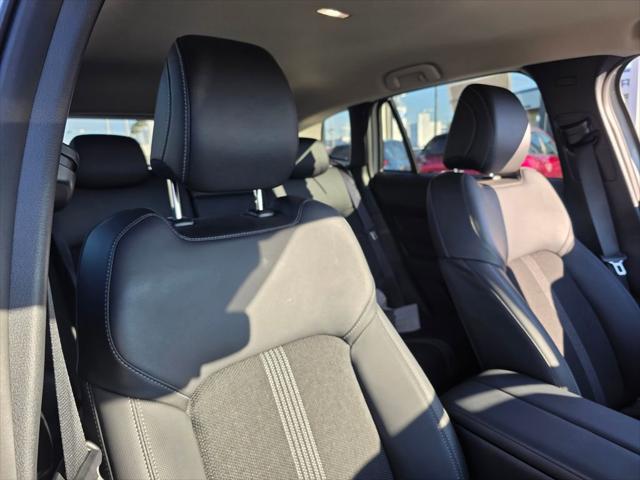 2025 Mazda CX-50 2.5 S Select Package