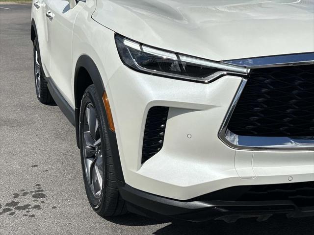 2023 INFINITI QX60 LUXE AWD