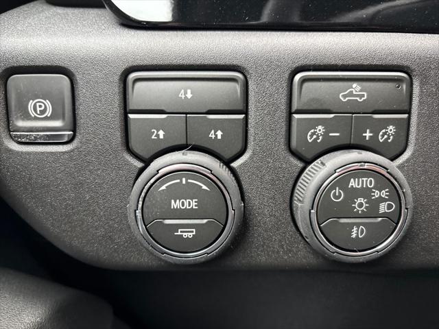 2026 Chevrolet Silverado 3500HD Crew Cab, Standard Bed, LT, 4WD