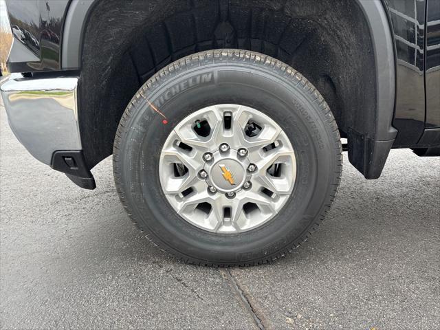 2026 Chevrolet Silverado 3500HD Crew Cab, Standard Bed, LT, 4WD