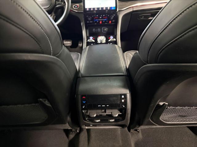 2024 Jeep Grand Cherokee L Overland 4x4