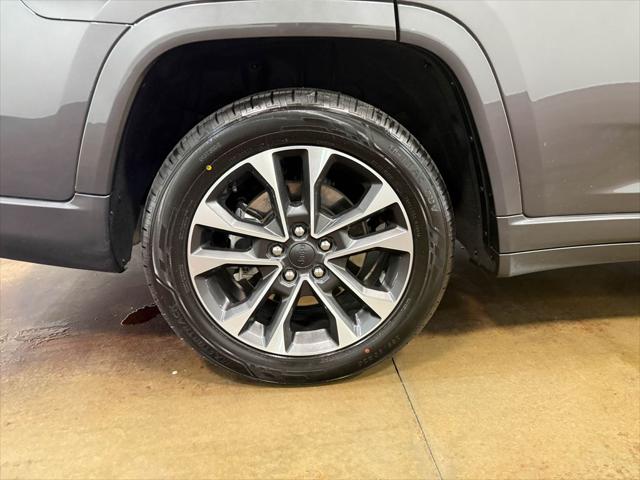 2024 Jeep Grand Cherokee L Overland 4x4