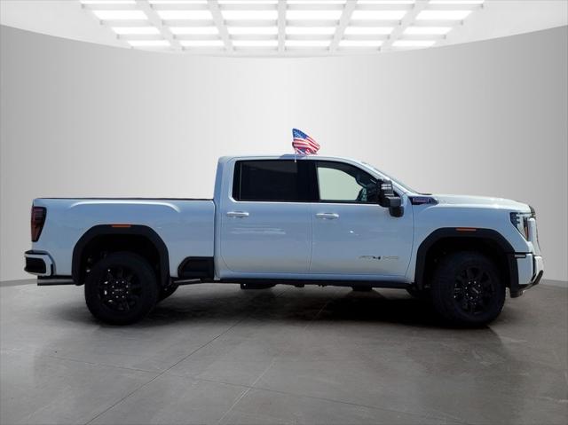 2026 GMC Sierra 2500HD Crew Cab, Standard Bed, AT4, 4WD