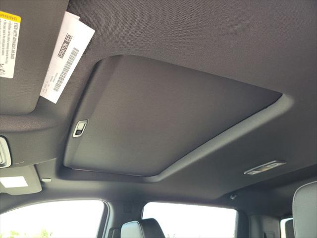 2026 GMC Sierra 2500HD Crew Cab, Standard Bed, AT4, 4WD