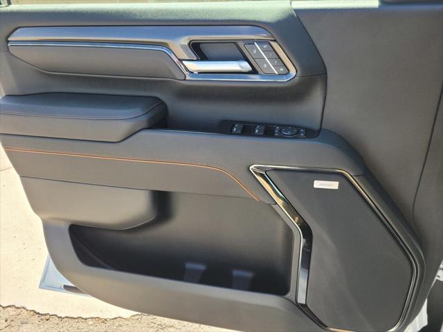 2026 GMC Sierra 2500HD Crew Cab, Standard Bed, AT4, 4WD