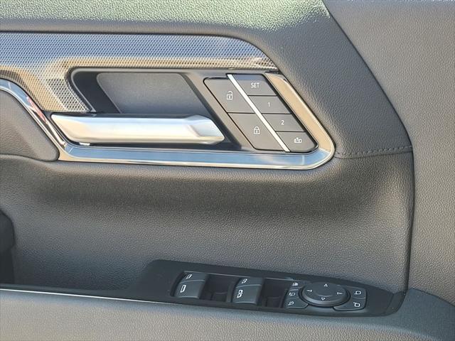2026 GMC Sierra 2500HD Crew Cab, Standard Bed, AT4, 4WD