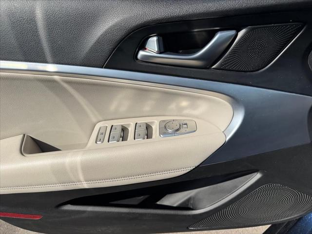 2023 Genesis G70 2.0T AWD