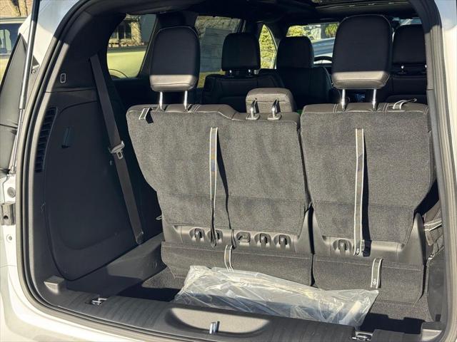 2026 Chrysler Pacifica Select AWD