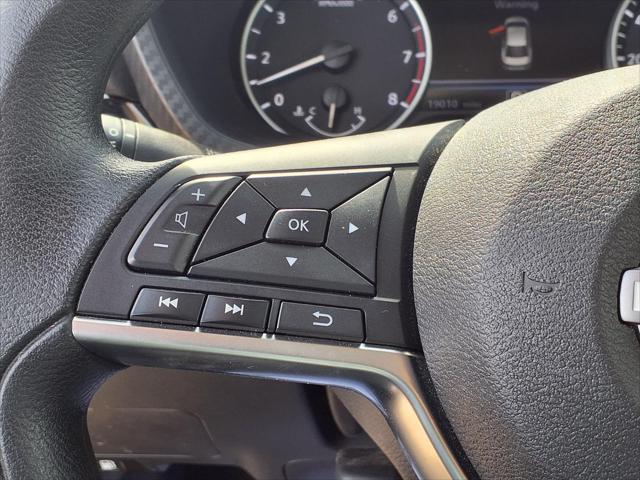 2024 Nissan Sentra SV Xtronic CVT