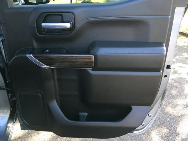 2020 Chevrolet Silverado 1500 4WD Crew Cab Short Bed RST