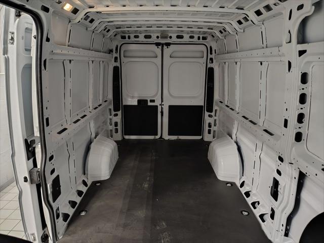 2026 Ram ProMaster Cargo Van Tradesman High Roof 159" WB EXT w/Pass Seat