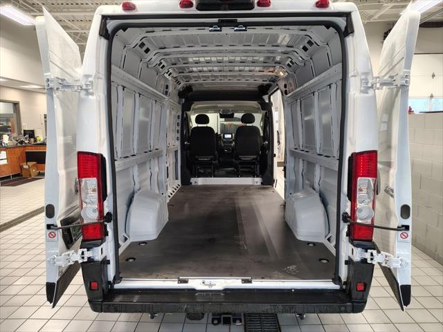 2026 Ram ProMaster Cargo Van Tradesman High Roof 159" WB EXT w/Pass Seat