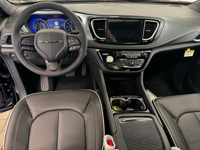 2026 Chrysler Pacifica Limited AWD