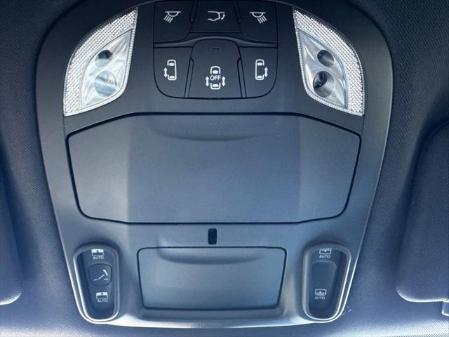 2026 Chrysler Pacifica Limited AWD