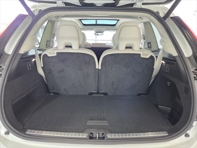 2026 Volvo XC90 Ultra, B6 AWD Gas (mild hybrid), Gasoline, Bright, 7 Seats