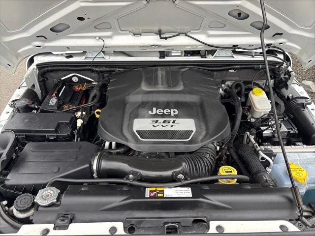 2012 Jeep Wrangler Unlimited Sport