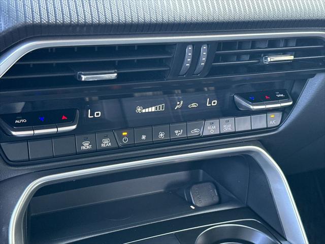 2024 Mazda X-90 3.3 Turbo Select