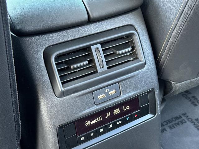 2024 Mazda X-90 3.3 Turbo Select