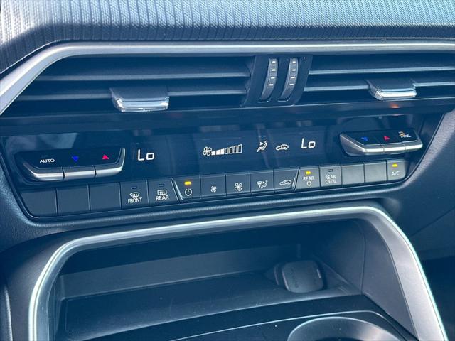 2024 Mazda X-90 3.3 Turbo Select