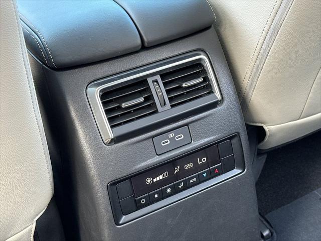 2025 Mazda X-90 Preferred Package