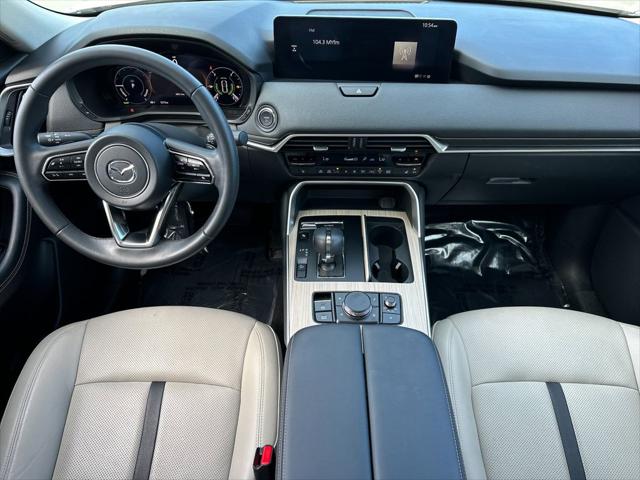 2025 Mazda X-90 Preferred Package