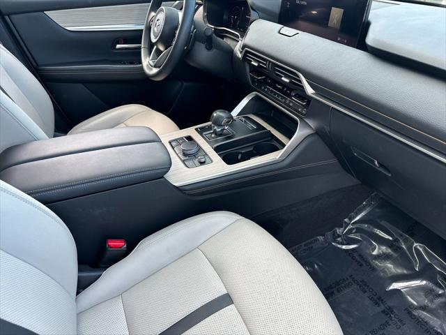 2025 Mazda X-90 Preferred Package