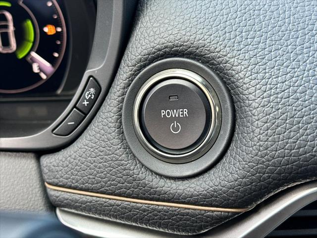 2025 Mazda X-90 Preferred Package