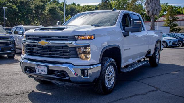 2025 Chevrolet Silverado 2500HD 4WD Crew Cab Long Bed LT