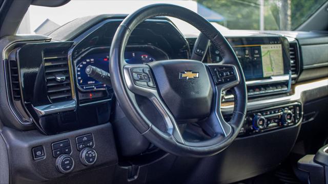 2025 Chevrolet Silverado 2500HD 4WD Crew Cab Long Bed LT