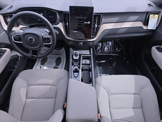 2026 Volvo XC60 B5 Core