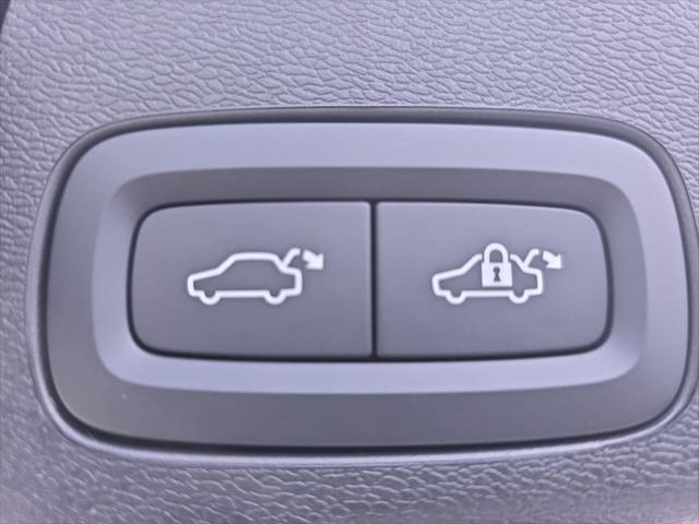 2026 Volvo XC60 B5 Core