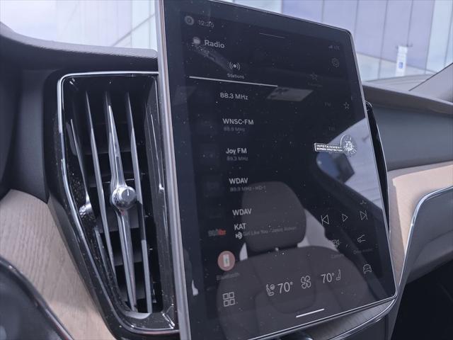 2026 Volvo XC60 B5 Core